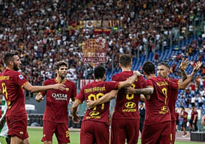 La squadra sulta al gol Roma-Sassuolo - Photo by Getty Images