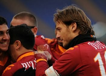 Totti e Burdisso - Photo bu Getty Images