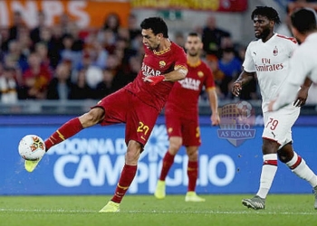 Javier Pastore in azione durante Roma-Milan Photo by Getty Imeges