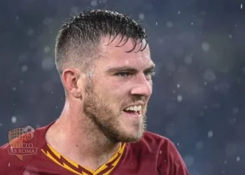 Jordan Veretout in azione nella partita contro il Borussia M'Gladbach - Photo by Getty Images