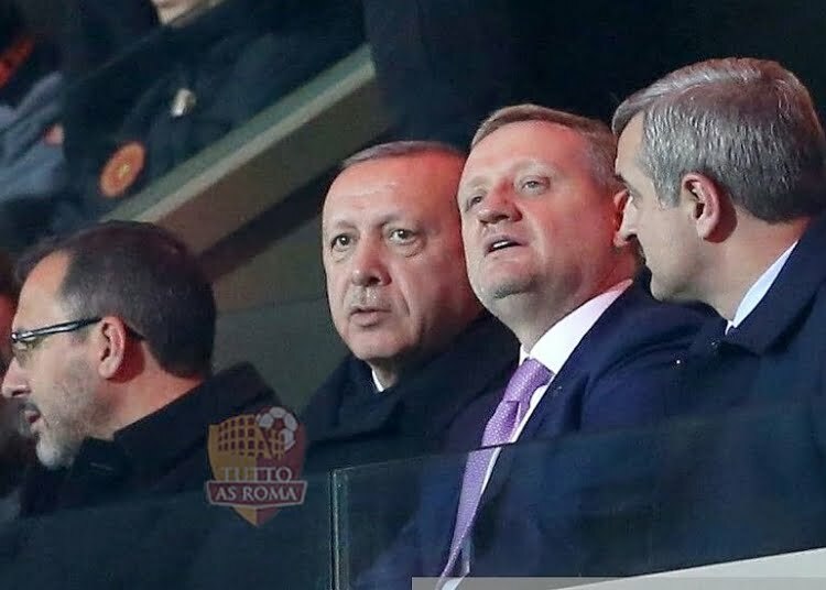 Il Presidente della Turchia Recep Tayyip Erdogan in tribuna durante Basaksehir-Roma - Photo by Getty Images