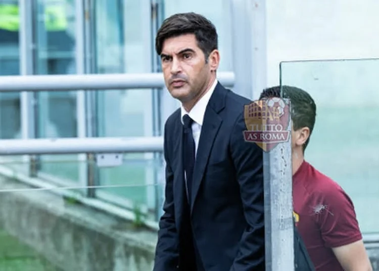 Paulo Fonseca in panchina Roma-Napoli - Photo by Gettu Images