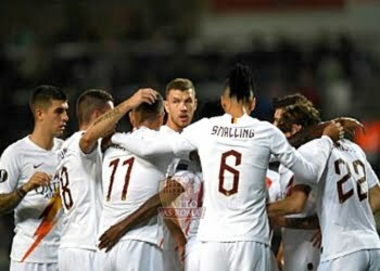 Justin Kluivert esulta al gol con i compagni Basaksehir-Roma - Photo by Getty Images