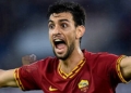 Javier Pastore contesta una decisione dell'arbitro in Roma-Napoli - Photo by Getty Images