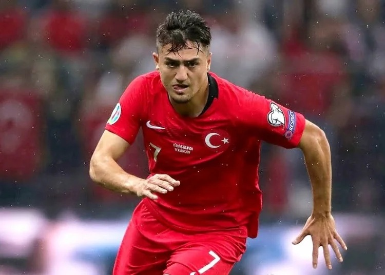 Cengiz Under in azione durante Turchia-Islanda - Photo by Getty Images