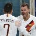 Edin Dzeko esulta al gol con Lorenzo Pellegrini in Genoa-Roma - Photo by Getty Images
