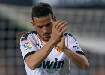 Alessandro Florenzi, ex giallorosso, all'uscita dal campo in Valencia-Celta Vigo - Photo by Getty Images