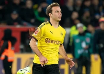 Mario Goetze del Borussia Dortmund durante il match in trasferta contro il Bayer 04 Leverkusen - Photo by Getty Images