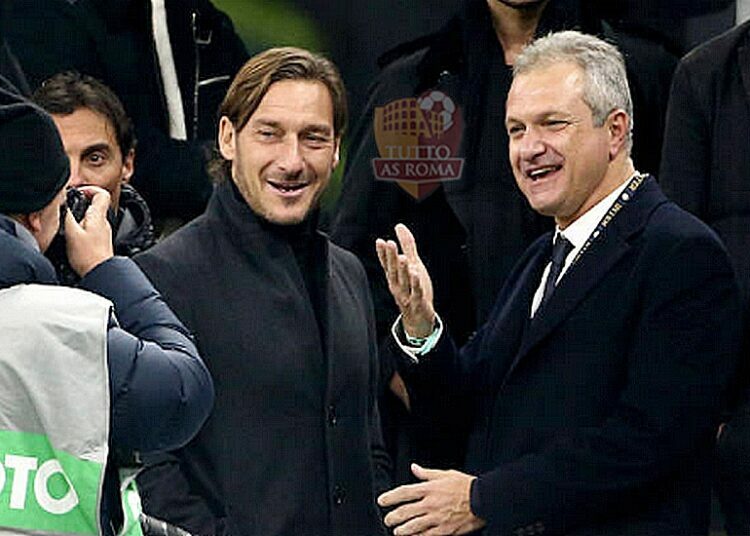 Francesco Totti e Guido Fienga ad assistere al Meazza Inter-Roma - Photo by Getty Images