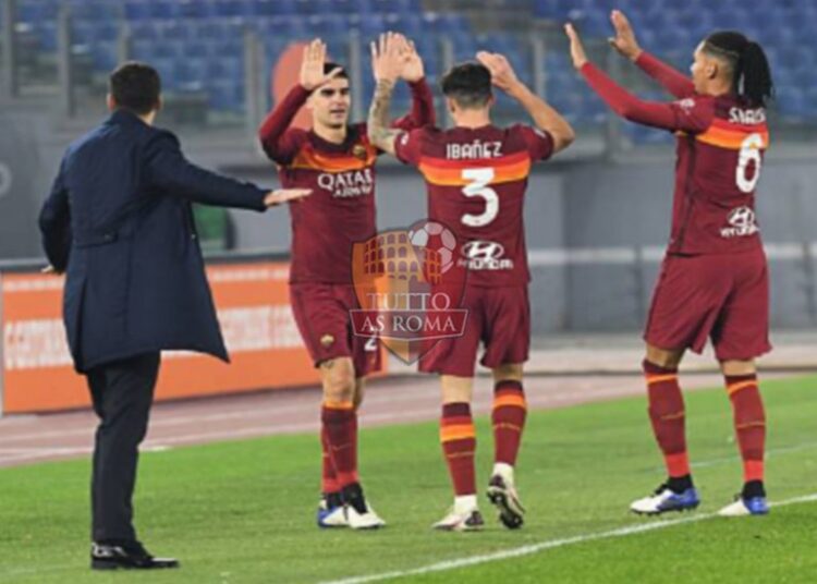 Mancini Esulta gol Roma-Cagliari 2 12 2020