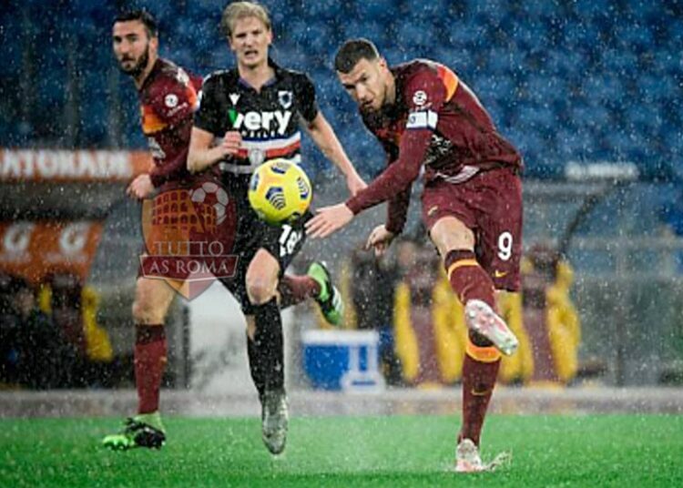Edin Dzeko - Photo by Getty Images