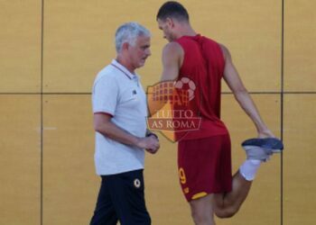 Josè Mourinho ed Edin Dzeko - Photo by Getty Images