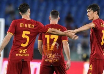 Matias Vina e Eldor Shomurodov - Photo by Getty Images