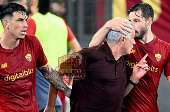 Josè Mourinho, Bryan Cristante e Roger Ibanmez - Photo by Getty Images