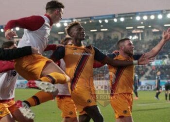 | Tutto ASRoma .it / Dirette Conferenze Post partita Giornale Radio News | Forza AS Roma Calcio news e voce romanista giallorossa