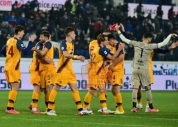 | Tutto ASRoma .it / Dirette Conferenze Post partita Giornale Radio News | Forza AS Roma Calcio news e voce romanista giallorossa