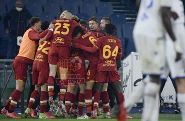 | Tutto ASRoma .it / Dirette Conferenze Post partita Giornale Radio News | Forza AS Roma Calcio news e voce romanista giallorossa