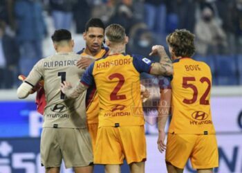 | Tutto ASRoma .it / Dirette Conferenze Post partita Giornale Radio News | Forza AS Roma Calcio news e voce romanista giallorossa