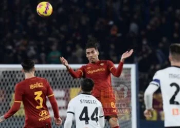 | Tutto ASRoma .it / Dirette Conferenze Post partita Giornale Radio News | Forza AS Roma Calcio news e voce romanista giallorossa