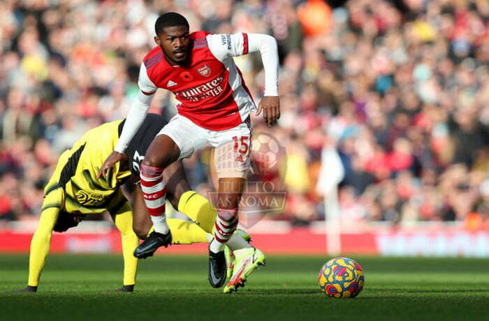 Maitland Niles Azione 3