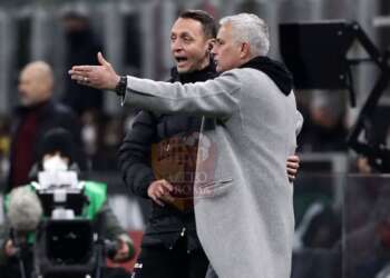 Mourinho Panchina 5 Milan-Roma 06012022