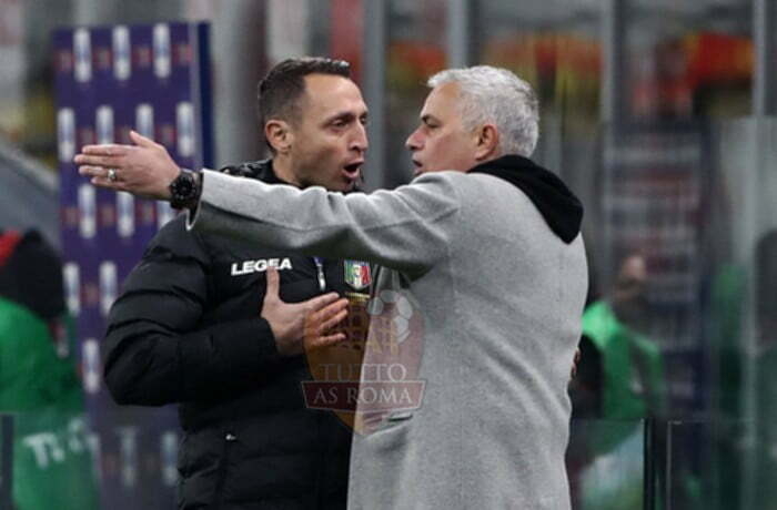 Mourinho Panchina 7 Milan-Roma 06012022