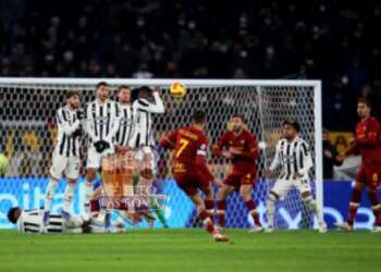 Pellegrini Punizione gol Roma-Juventus 09012022