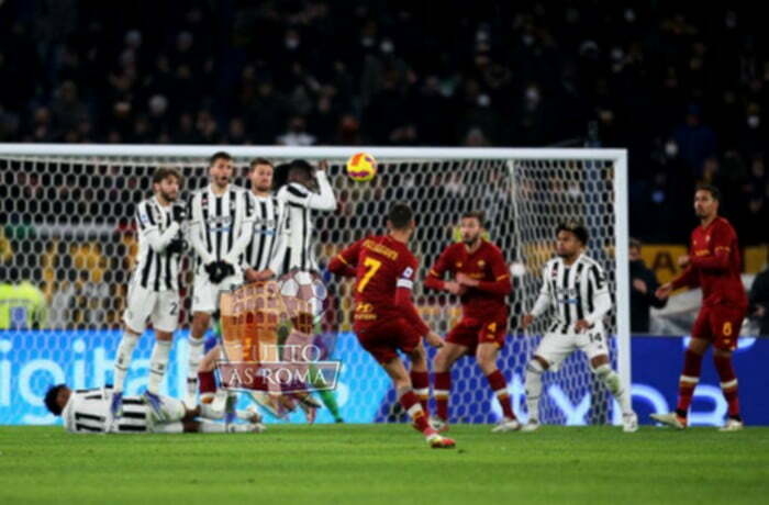 Pellegrini Punizione gol Roma-Juventus 09012022