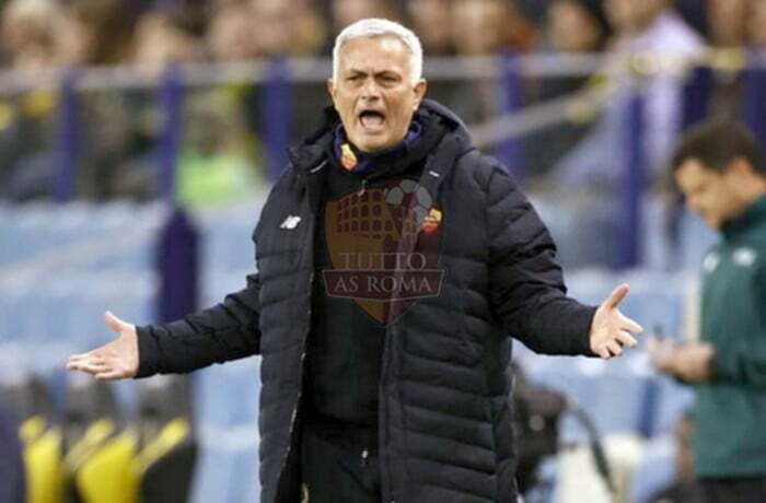 Mourinho Panchina Vitesse-Roma 10032022