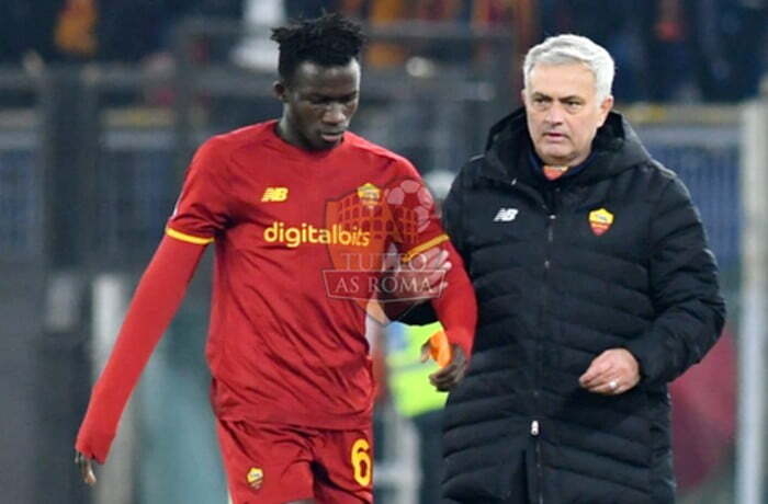 Josè Mourinho e Afena-Gyan