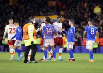 Abraham Saluta fine partita Leicester-Roma 28042022