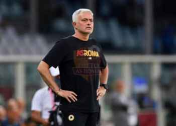 Mourinho Panchina Torino-Roma 20052022