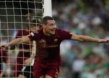 Belotti Esulta gol Real Betis-Roma 13102022