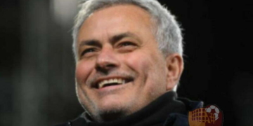 Mourinho Sorridente 2