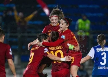 Femminile Giugliano Esulta gol Roma-St Polten 16122022