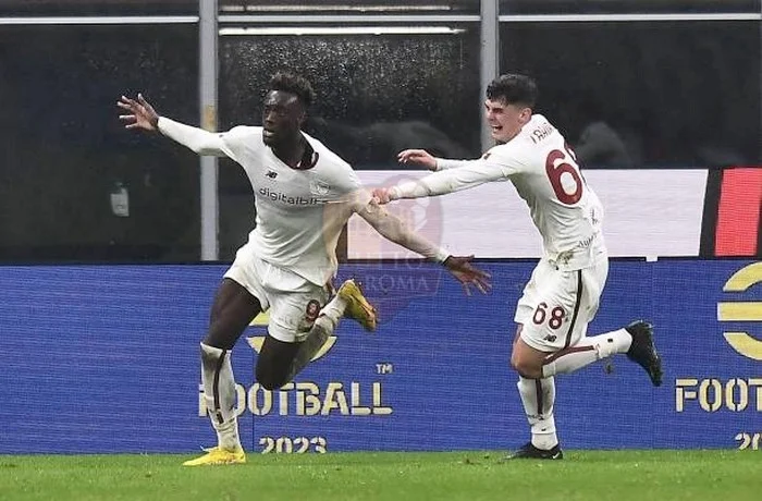 Abraham Esulta gol 2 Milan-Roma 08012023