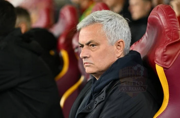 Mourinho Panchina Roma-Real Sociedad 09032023