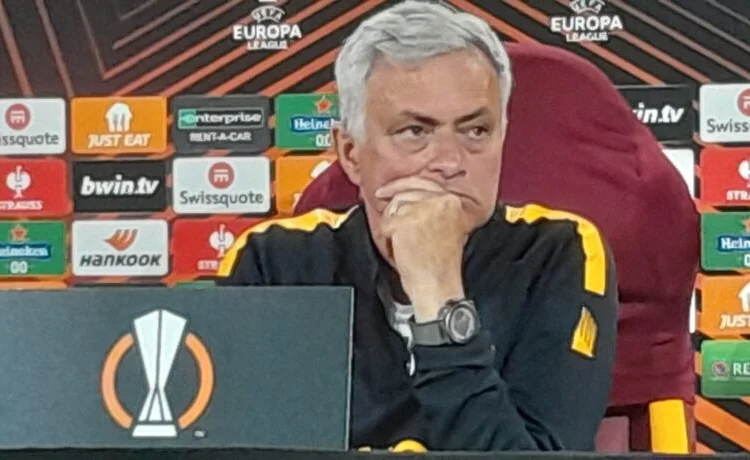 Mourinho Conferenza pre gara Roma-Feyenoord 19042023