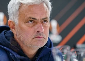 Mourinho Conferenza post gara Feyenoord-Roma 13042023