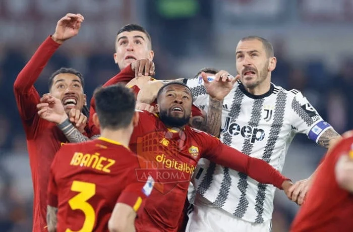 Smalling e Wijnaldum Azione Roma-Juventus 05032023