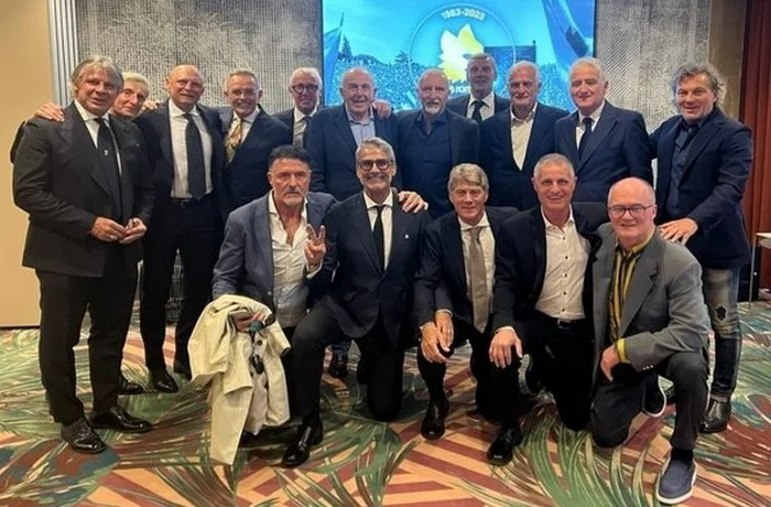 Campioni 1982-1983 Omaggio 2023