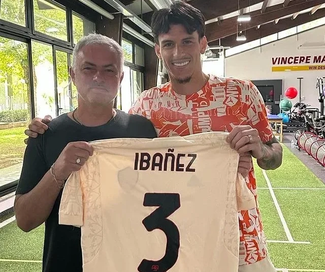 Mourinho e Ibanez