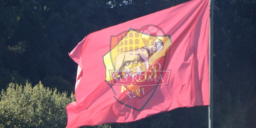 Bandiera Rifinitura Slavia Praga-Roma 08112023