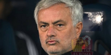 Mourinho Panchina Bologna-Roma 17122023