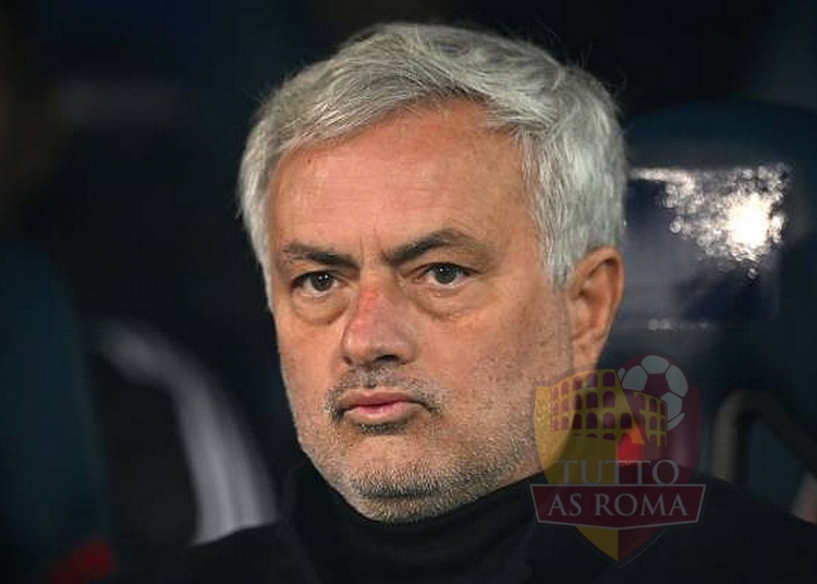 Mourinho Panchina Bologna-Roma 17122023