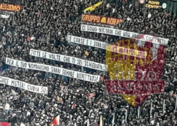 Striscione per Mourinho Roma-Verona 20012024