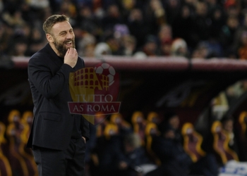 De Rossi Panchina Sorridente Roma-Cagliari 3 05022024