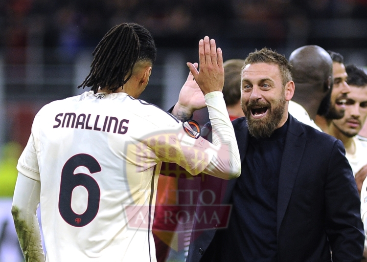 De Rossi e Smalling Esultano batti cinque Milan-Roma 11042024