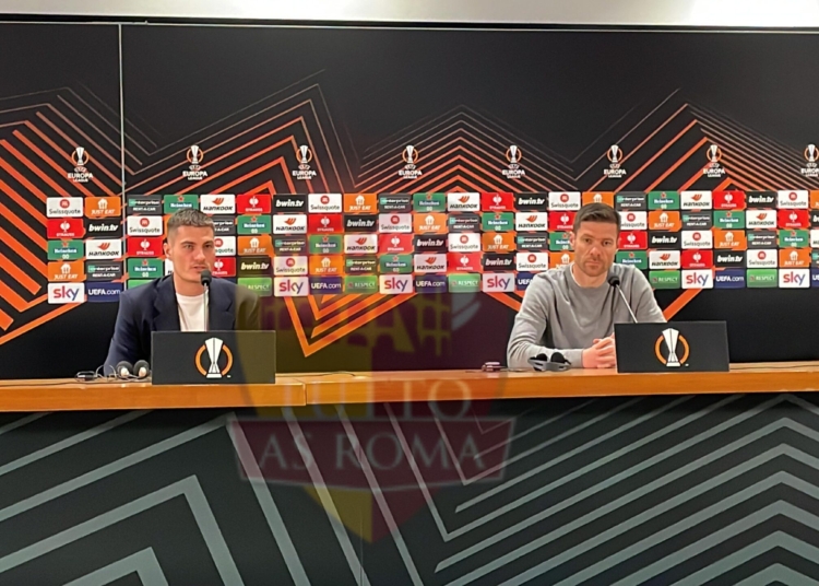 Xabi Alonso e Schick Conferenza pre gara Roma-Bayer Leverkuse 01052024