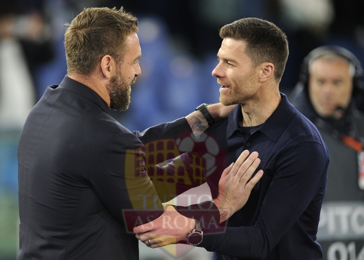 De Rossi e Xabi Alonso Inizio partita Roma-Bayer Leverkusen 02052024